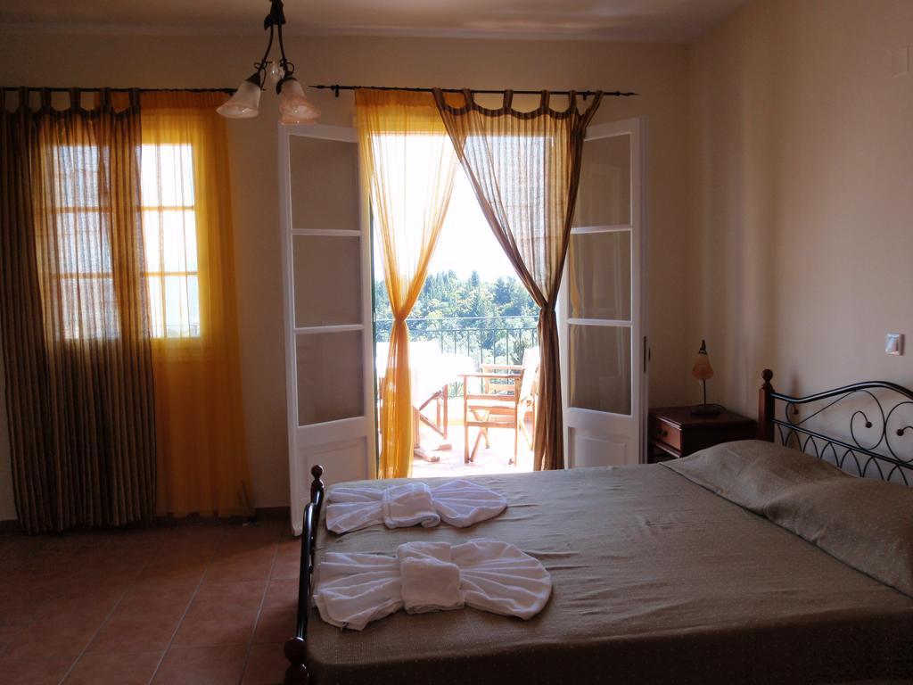 Afroksilia Apartment Katouna Exterior photo